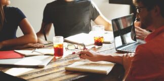 Uptake of technology critical to NZ business Uptake of technology critical to NZ business